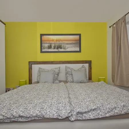 Ferienhaus Engel * غلوفي